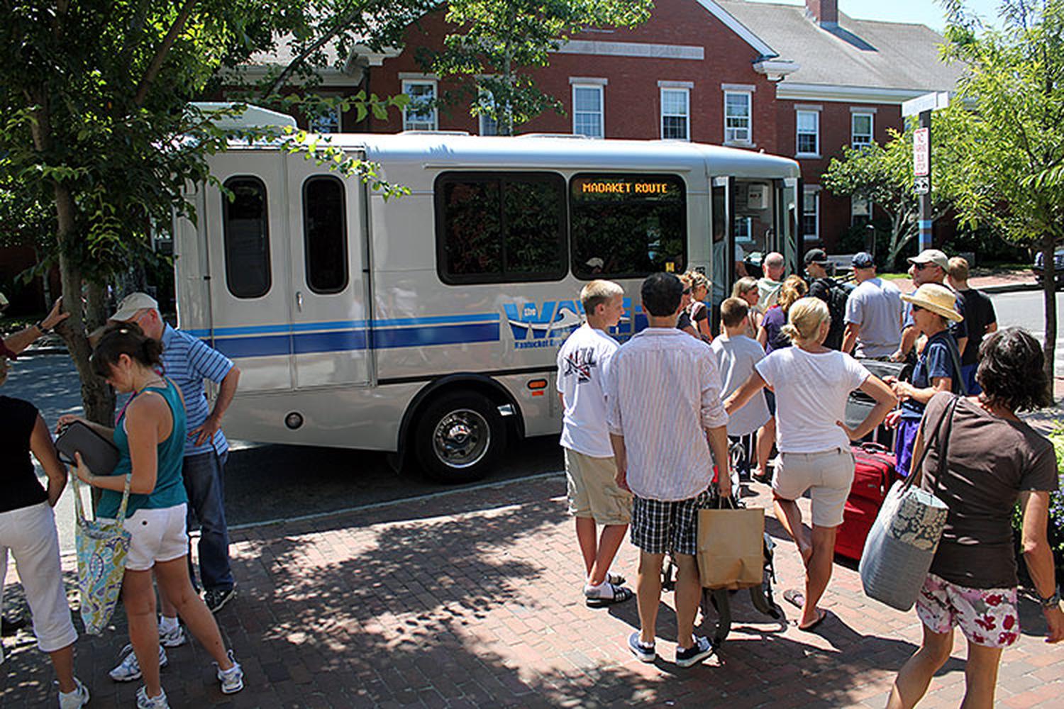 The Wave - Nantucket Regional Transit Authority 1