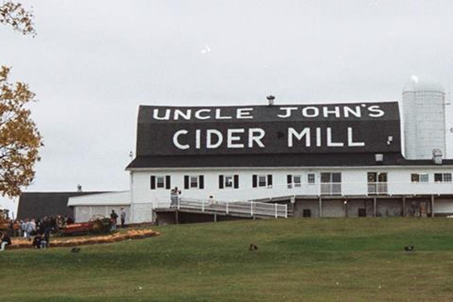 Uncle John’s Cider Mill and Winery 0