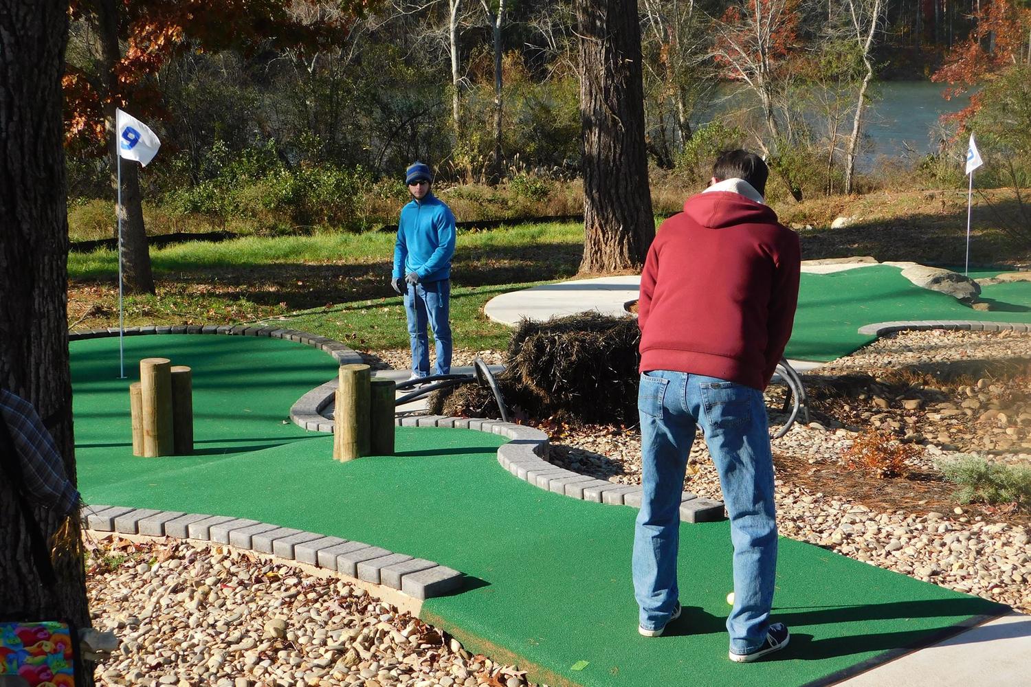 Lakeview Putt & Play 2