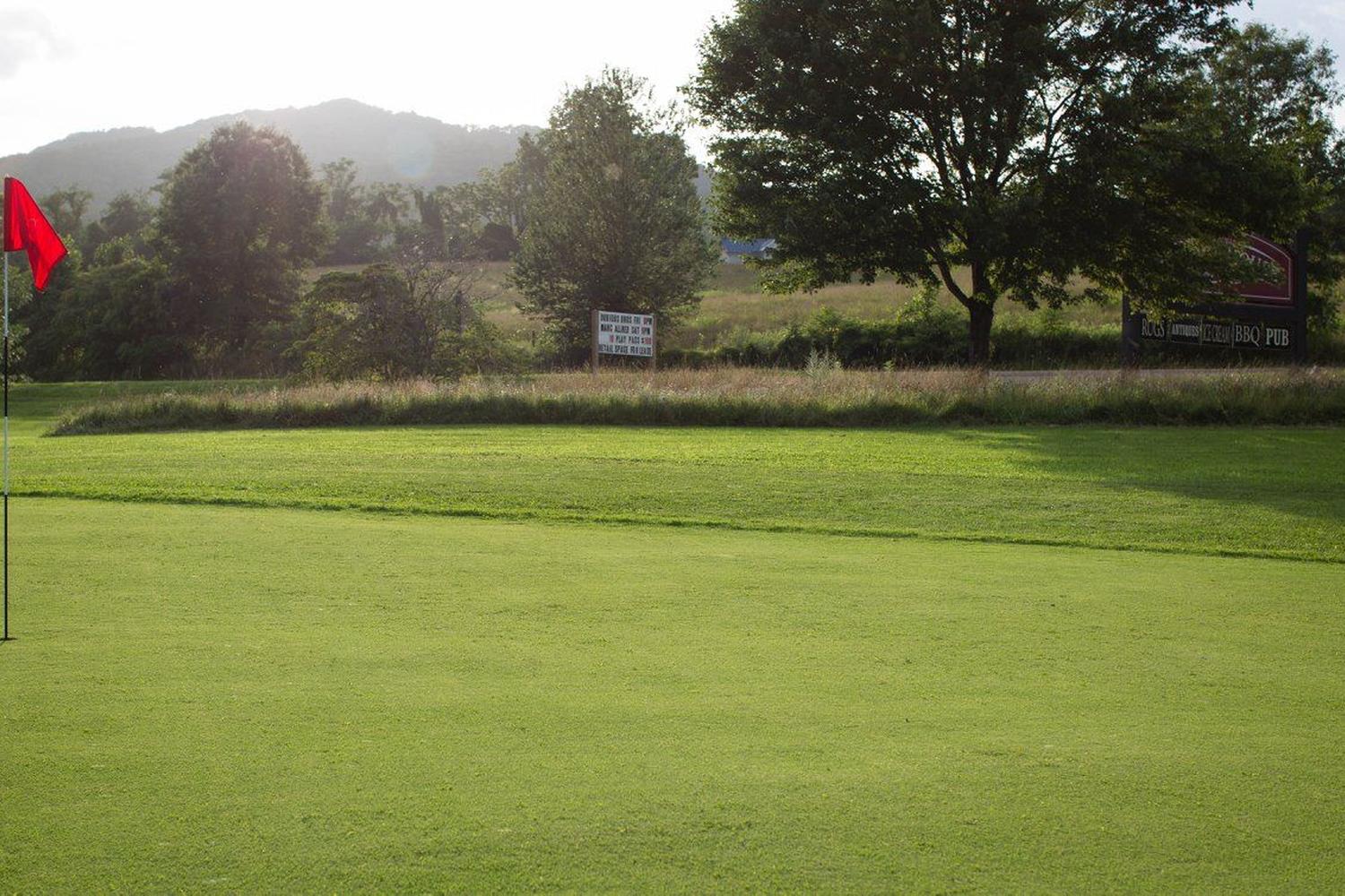 Schoolhouse Nine Golf Course 3