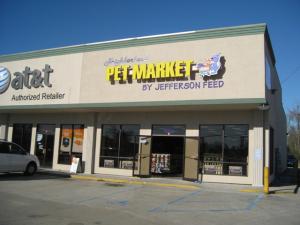 Neighborhood Pet Market by Jefferson Feed